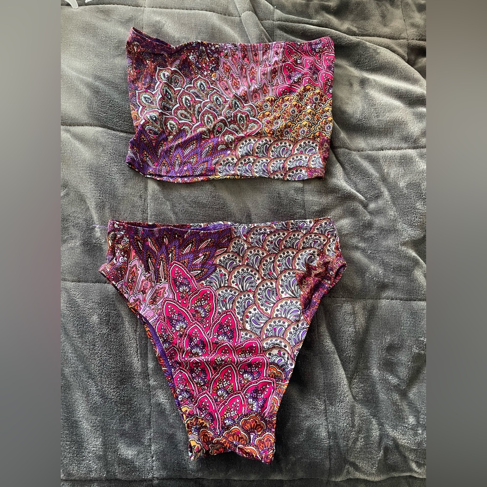 Two piece rave set